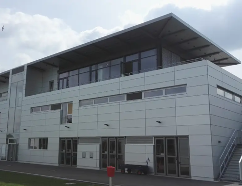 Klärwerk – Fassadensystem mit Aluminium