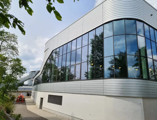 Hallenbad – Fassadensystem mit Aluminium